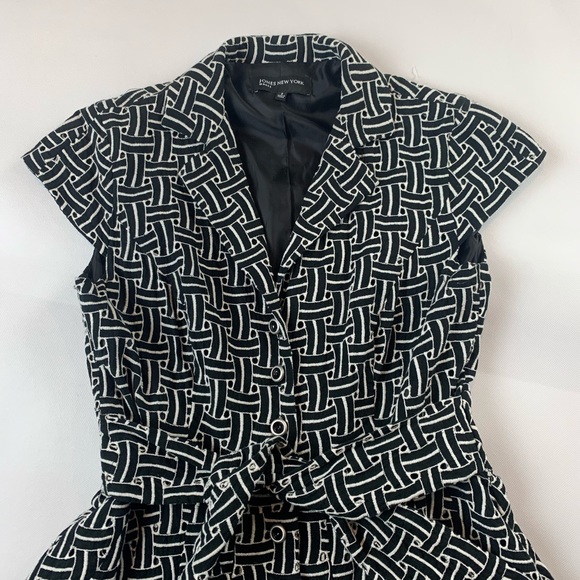 Jones New York Embroidered dress Size 8 - Picture 2 of 8